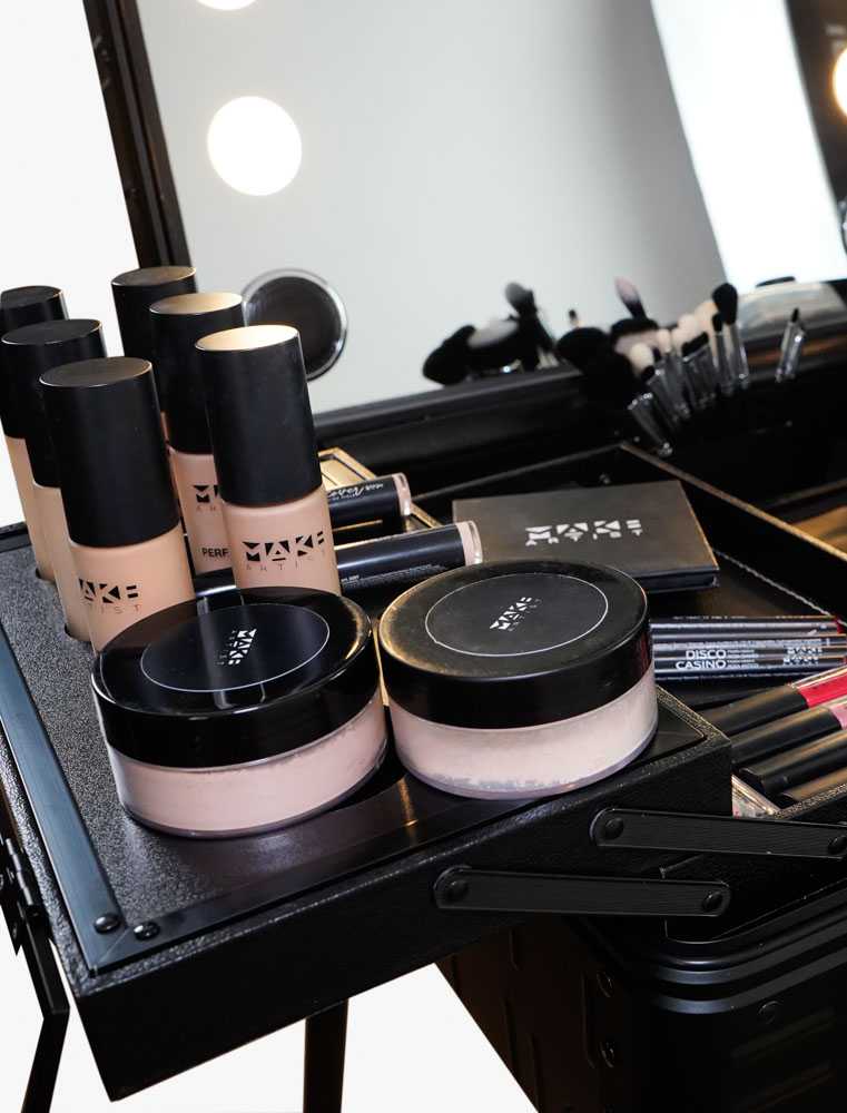 Postazione trucco con luci e specchio portatile - MAKE ARTIST