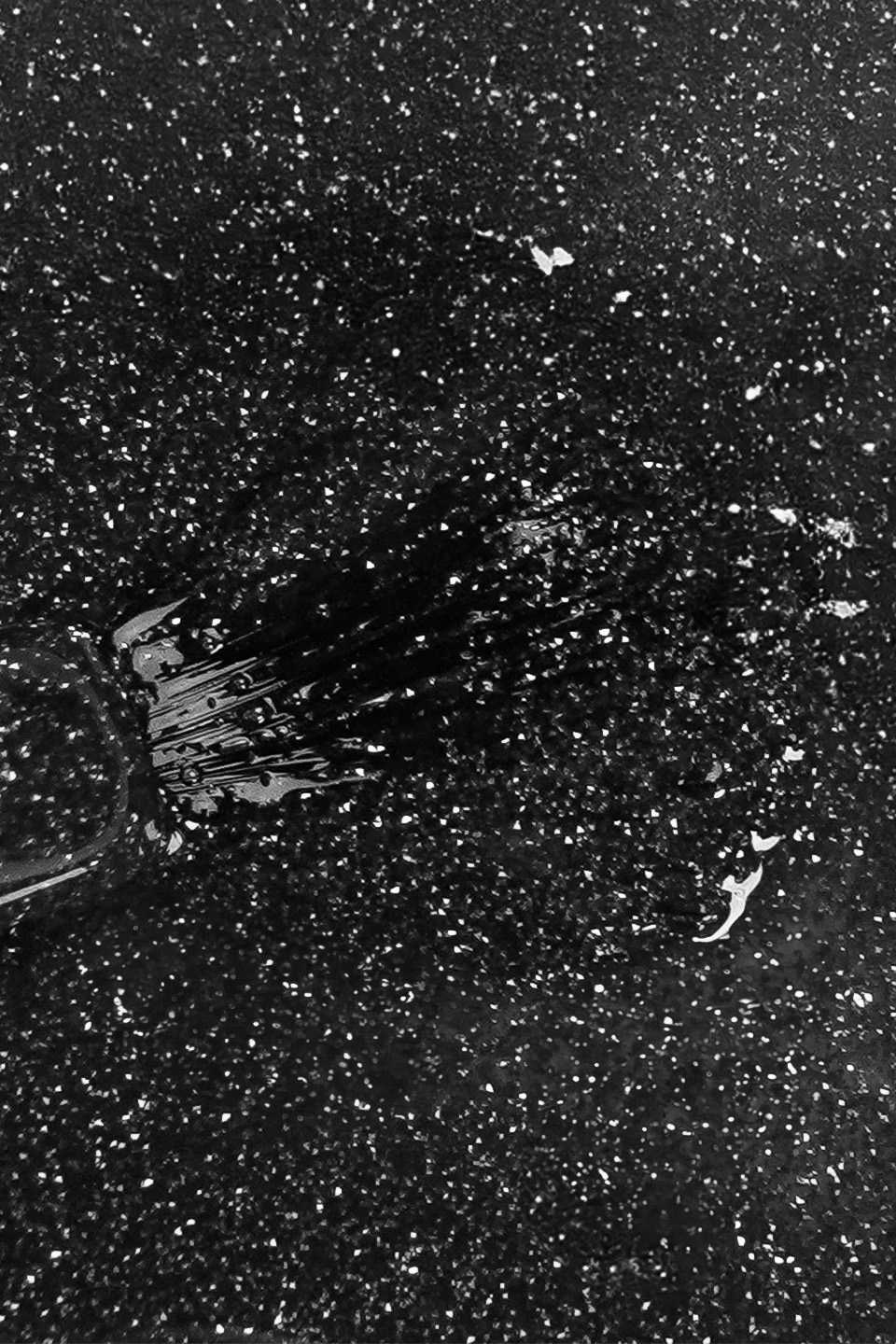 Smalto semipermanente grigio scuro glitter Altair 15 ml