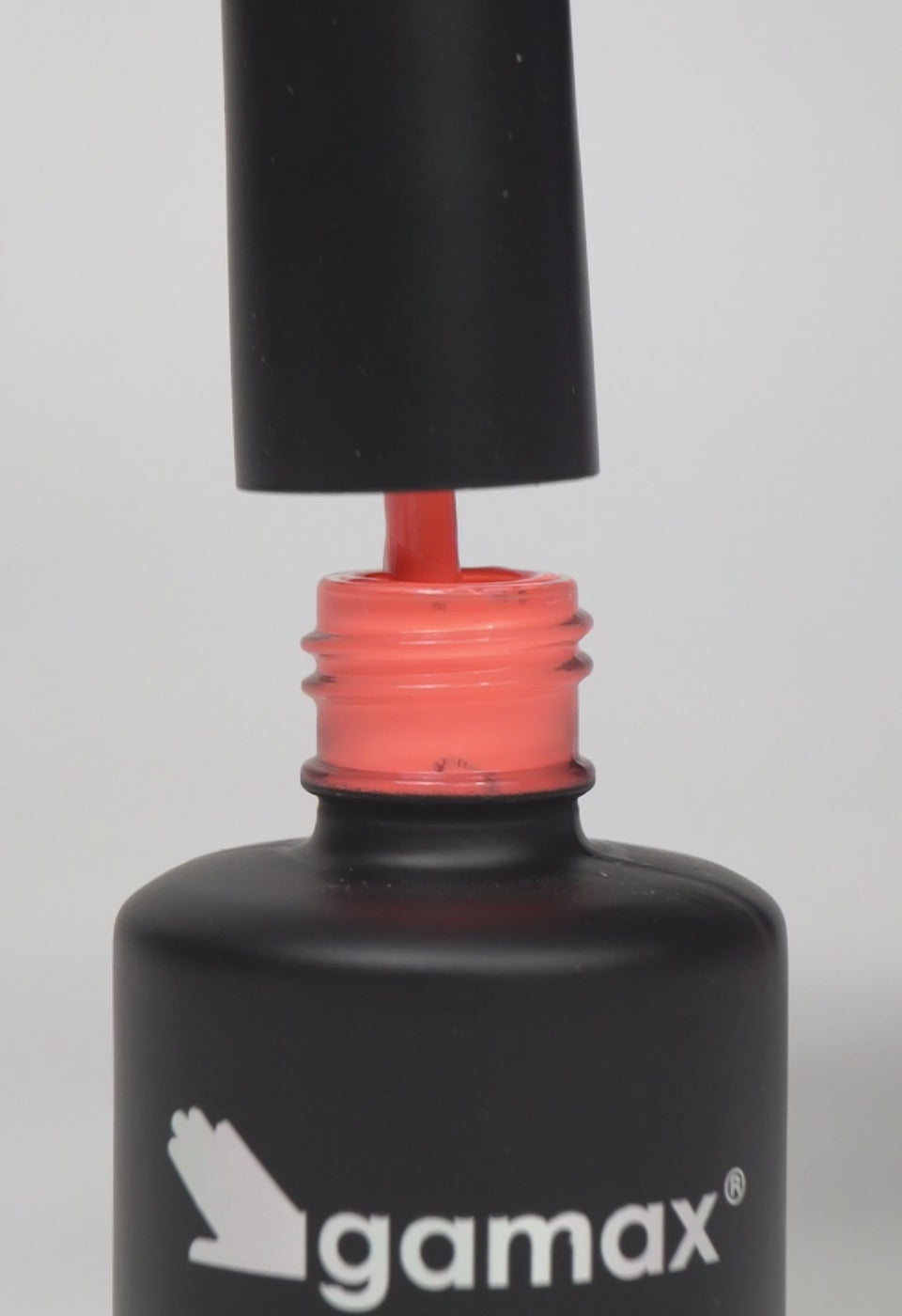 Video applicazione smalto semipermanente arancio fluo Playa