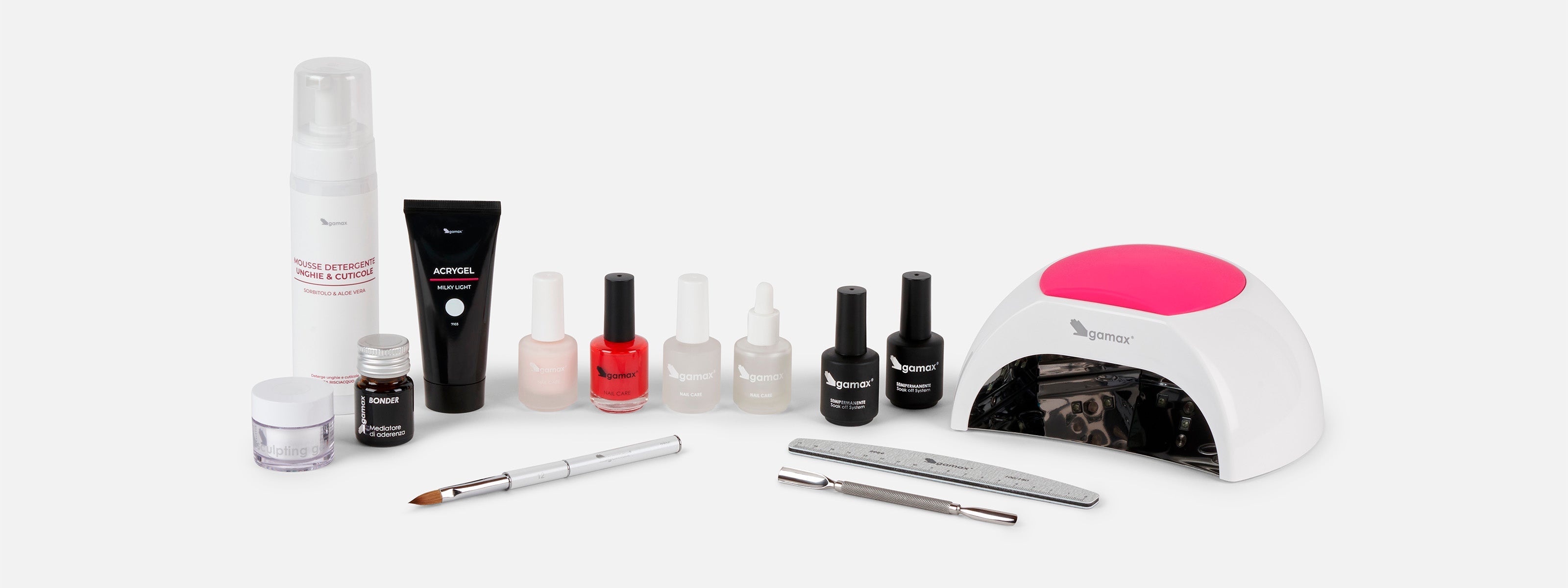 banner categoria unghie, prodotti nails su sfondo neutro