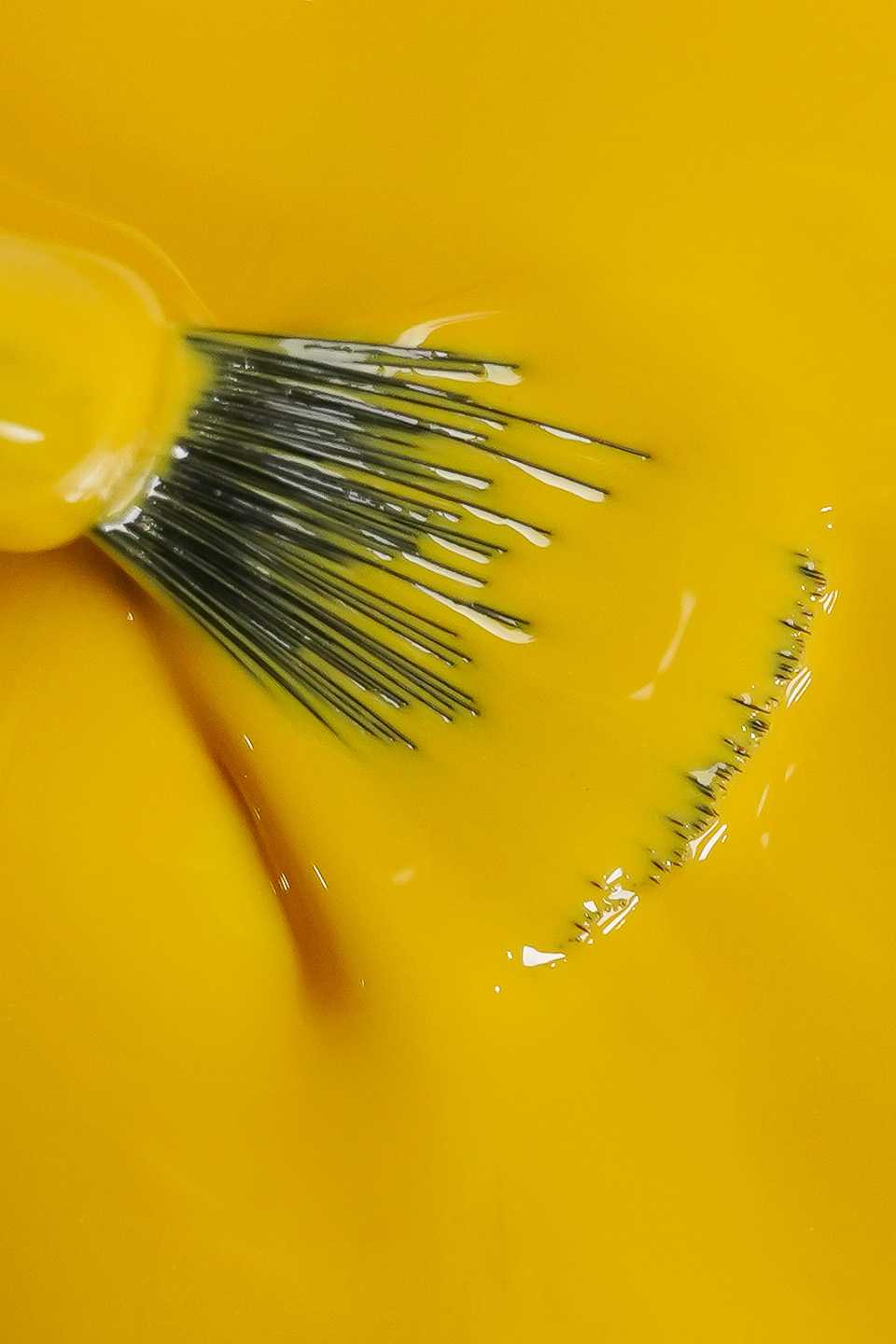 Smalto semipermanente giallo senape Trippy 15 ml