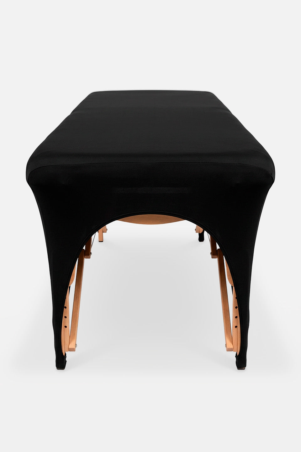 primo piano frontale del coprilettino nero elasticizzato