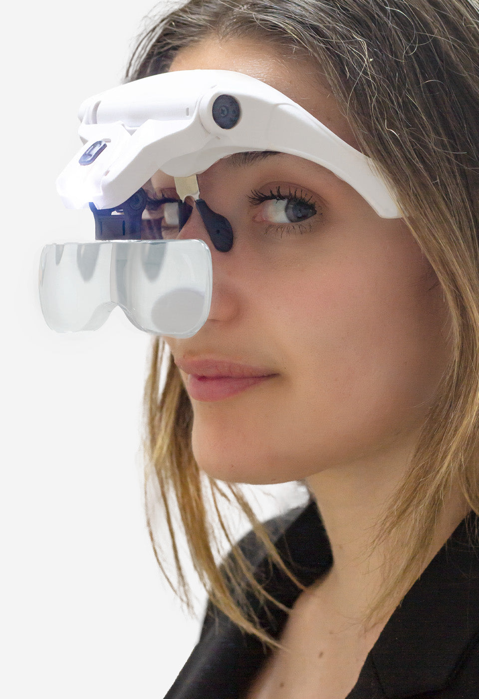 Visiera con lente d’ingrandimento
