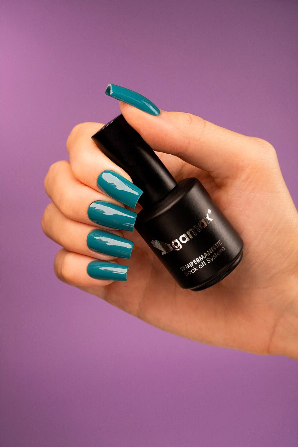 Esmalte permanente verde octanio Raffinata 15 ml