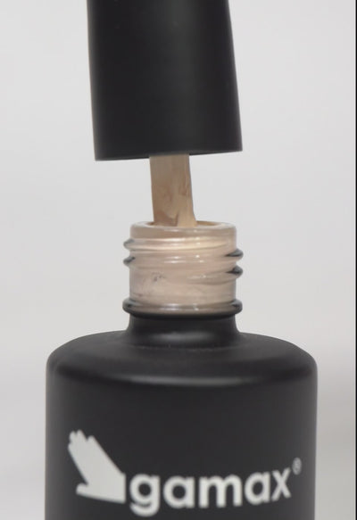 Video applicazione smalto semipermanente beige chiaro Happy
