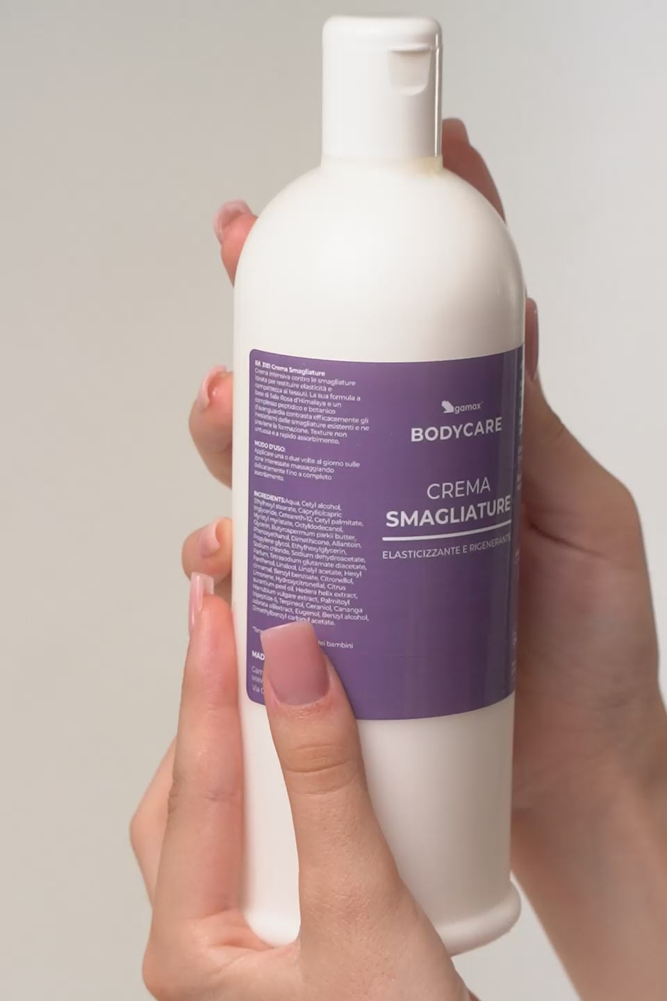 Video di presentazione della Crema Smagliature Gamax Bodycare con applicazione e massaggio rigenerante sulla gamba