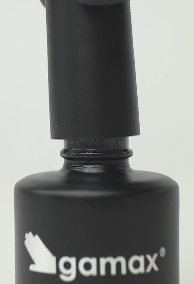 video che mostra dettaglio ravvicinato di texture, pennello e applicazione smalto semipermanente colore grigio scuro