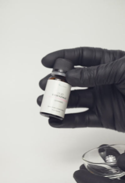 video dimostrativo olio essenziale al geranio