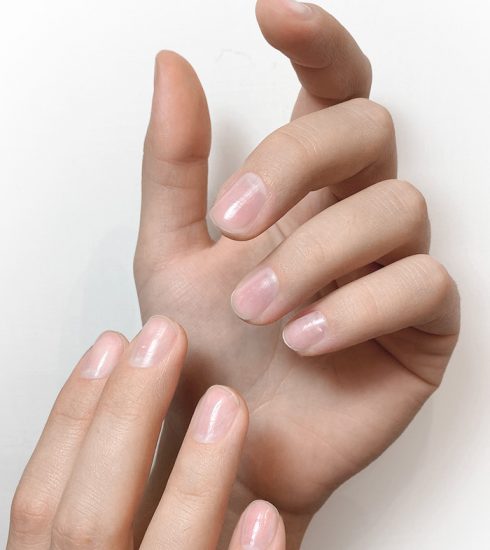 manicure unghie lucide
