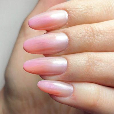 unghie lunghe rosa perlato